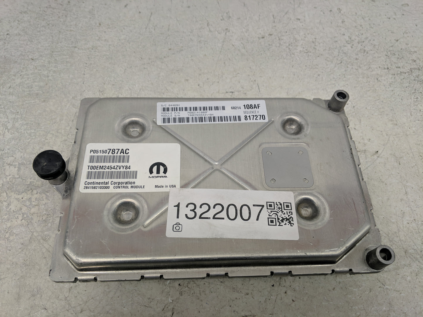 2014 Chrysler 300 PCM Engine Control Computer ECU ECM PCU OEM P/N:P68214108AF P05150787AC Fits OEM Used Auto Parts - Oemused
