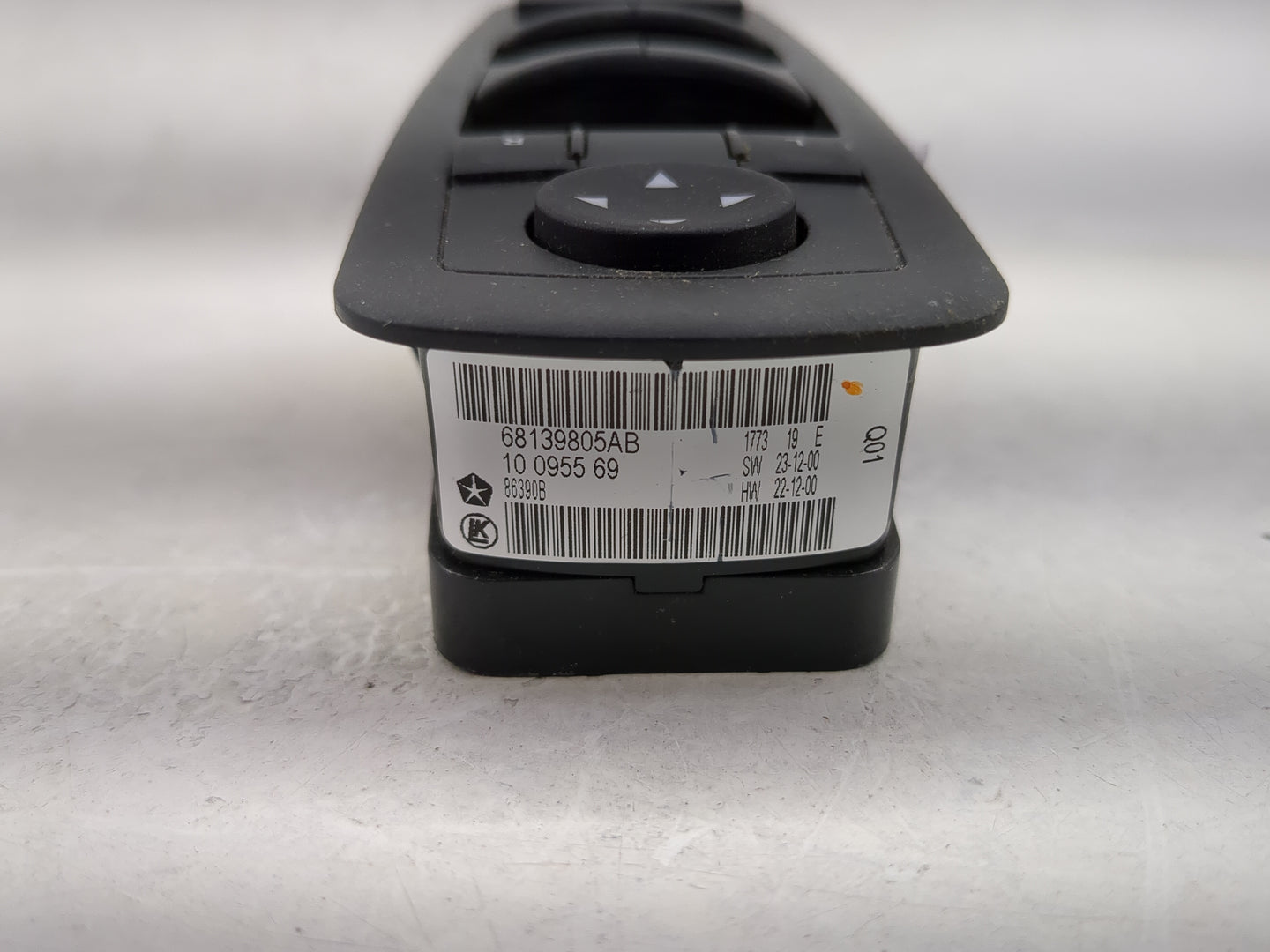 2011-2014 Chrysler 300 Master Power Window Switch Replacement Driver Side Left P/N:68139805AB Fits OEM Used Auto Parts - Oem