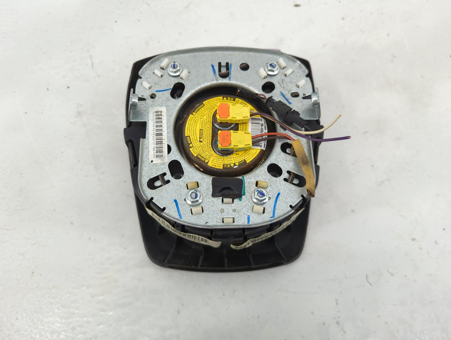 2012-2014 Chrysler 300 Air Bag Driver Left Steering Wheel Mounted Fits Fits 2012 2013 2014 OEM Used Auto Parts - Oemusedauto