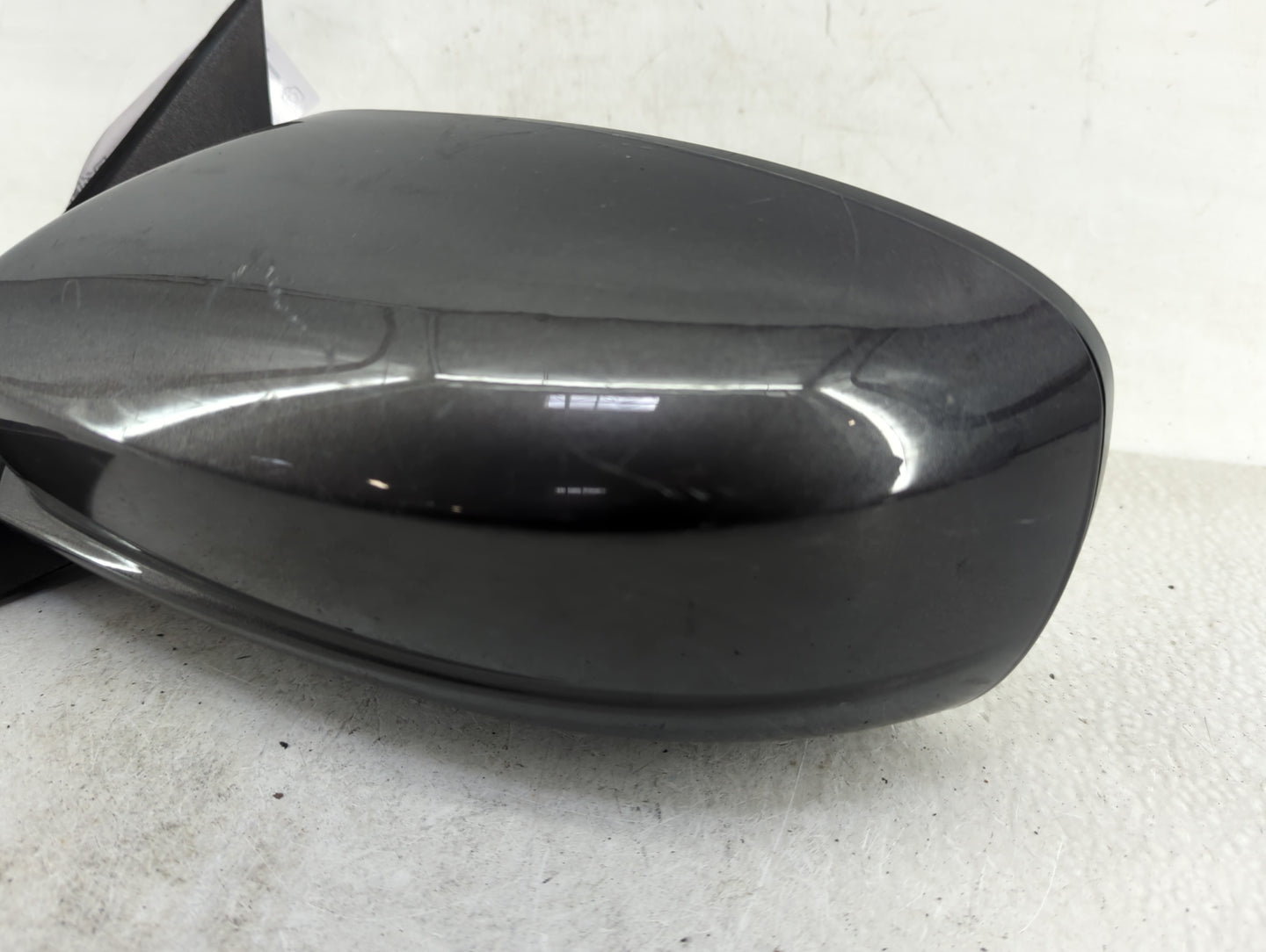 2012-2014 Chrysler 300 Driver Side View Mirror - Left Door Mirror OEM Used - Oemusedautoparts1.com