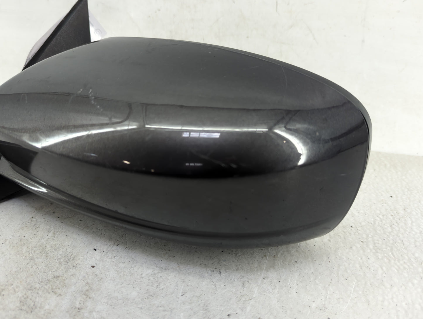 2012-2014 Chrysler 300 Driver Side View Mirror - Left Door Mirror OEM Used - Oemusedautoparts1.com