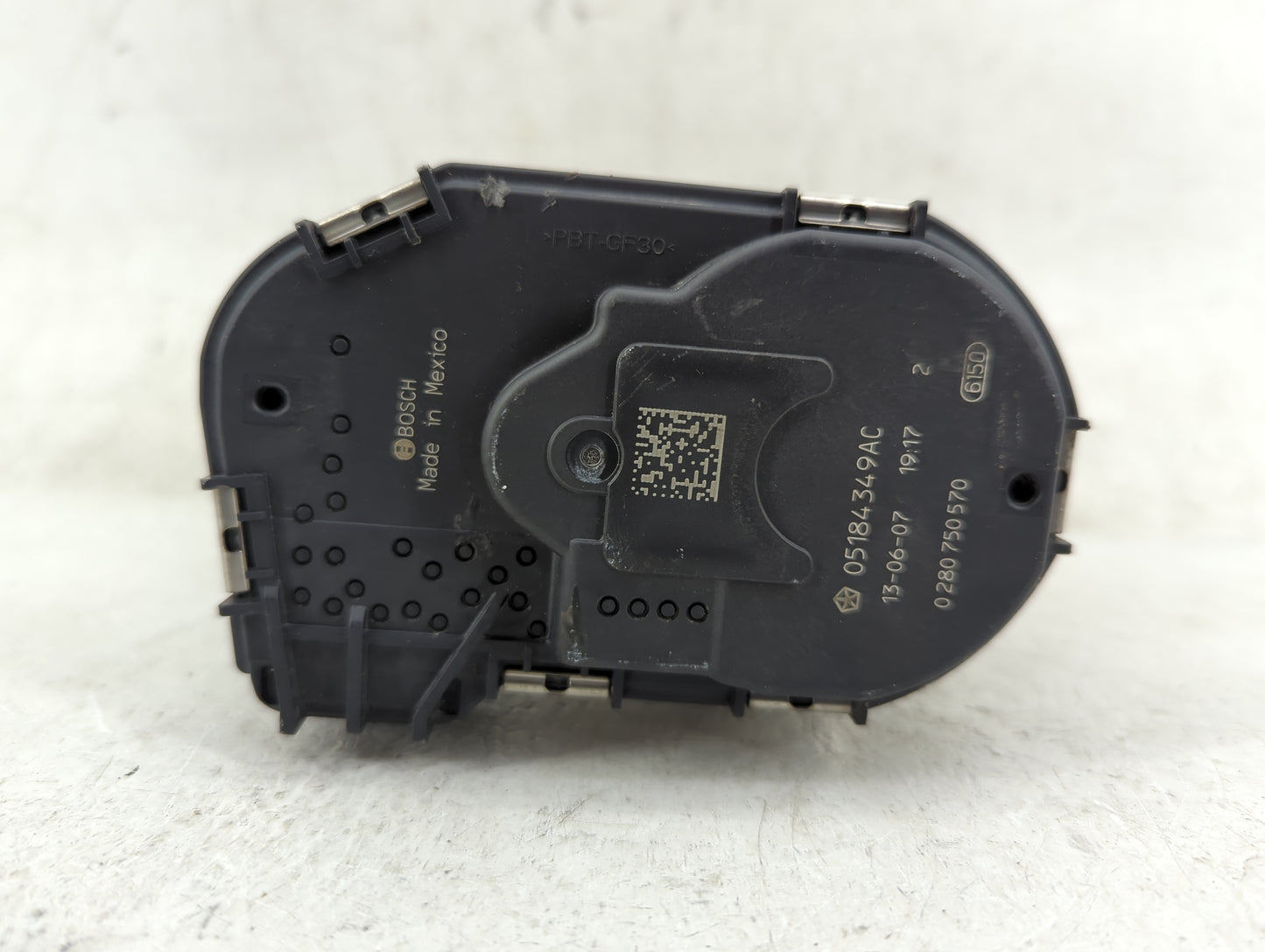 2011-2022 Chrysler 300 Throttle Body P/N:05184349AC 0280750570 Fits OEM Used Auto Parts - Oemusedautoparts1.com