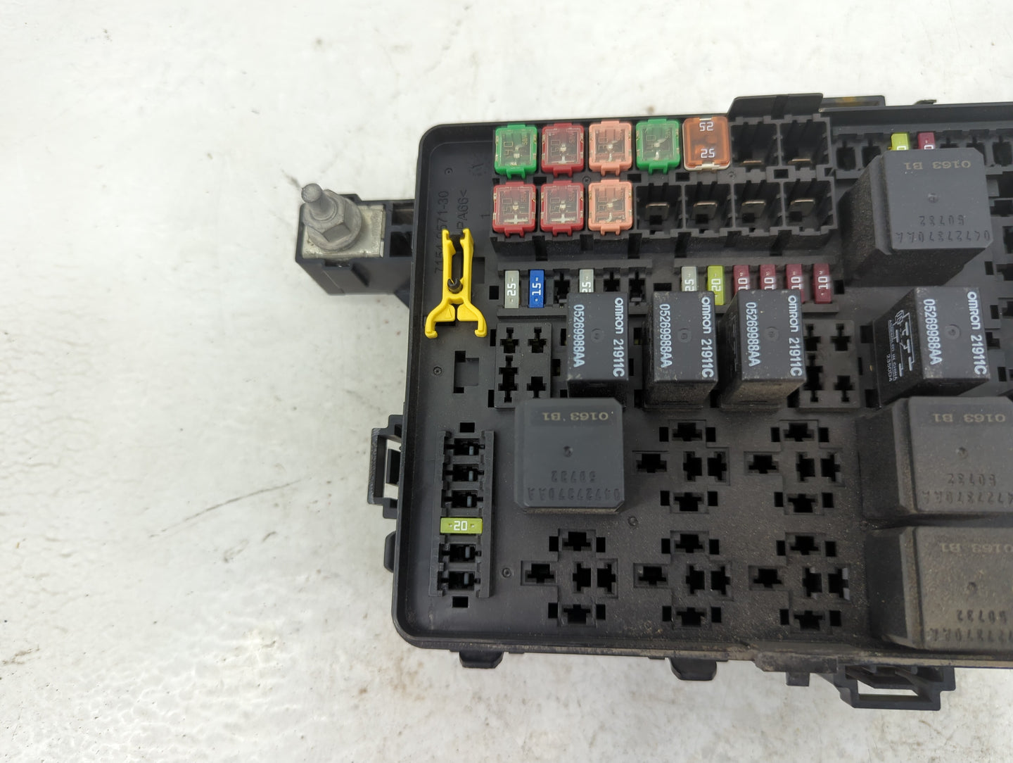 2011-2022 Chrysler 300 Fusebox Fuse Box Relay Module Tipm 7171-3845-30 - Oemusedautoparts1.com