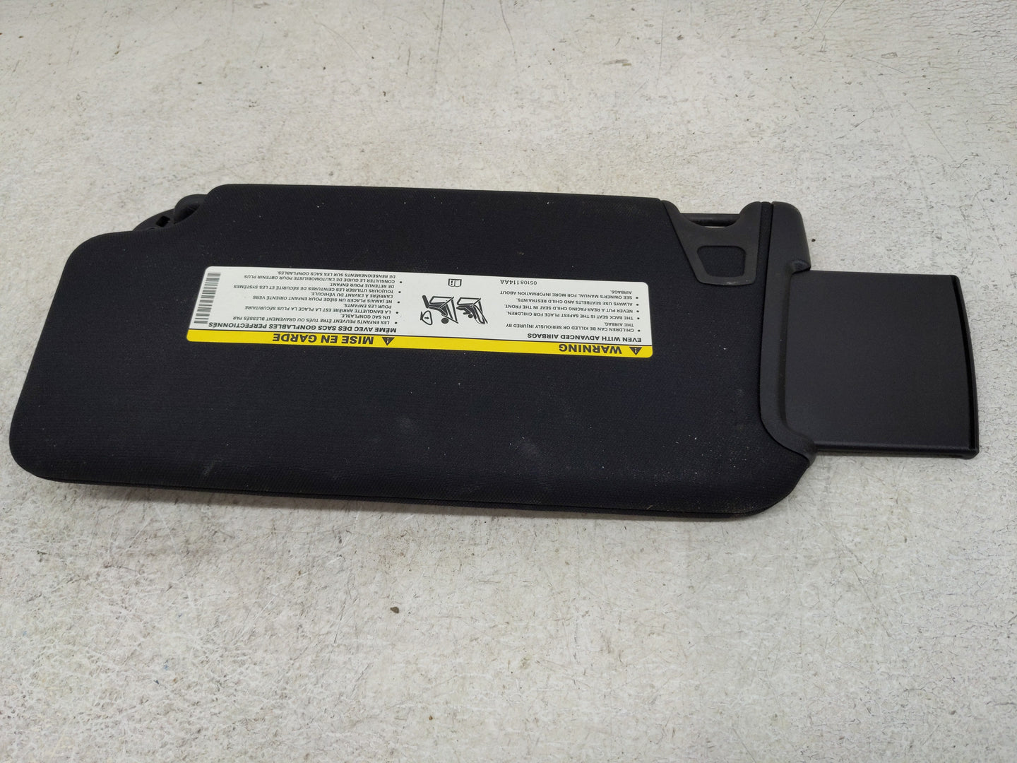 2011-2014 Chrysler 300 Sun Visor Shade Replacement Driver Left Mirror Fits Fits 2011 2013 2014 OEM Used Auto Parts - Oemused