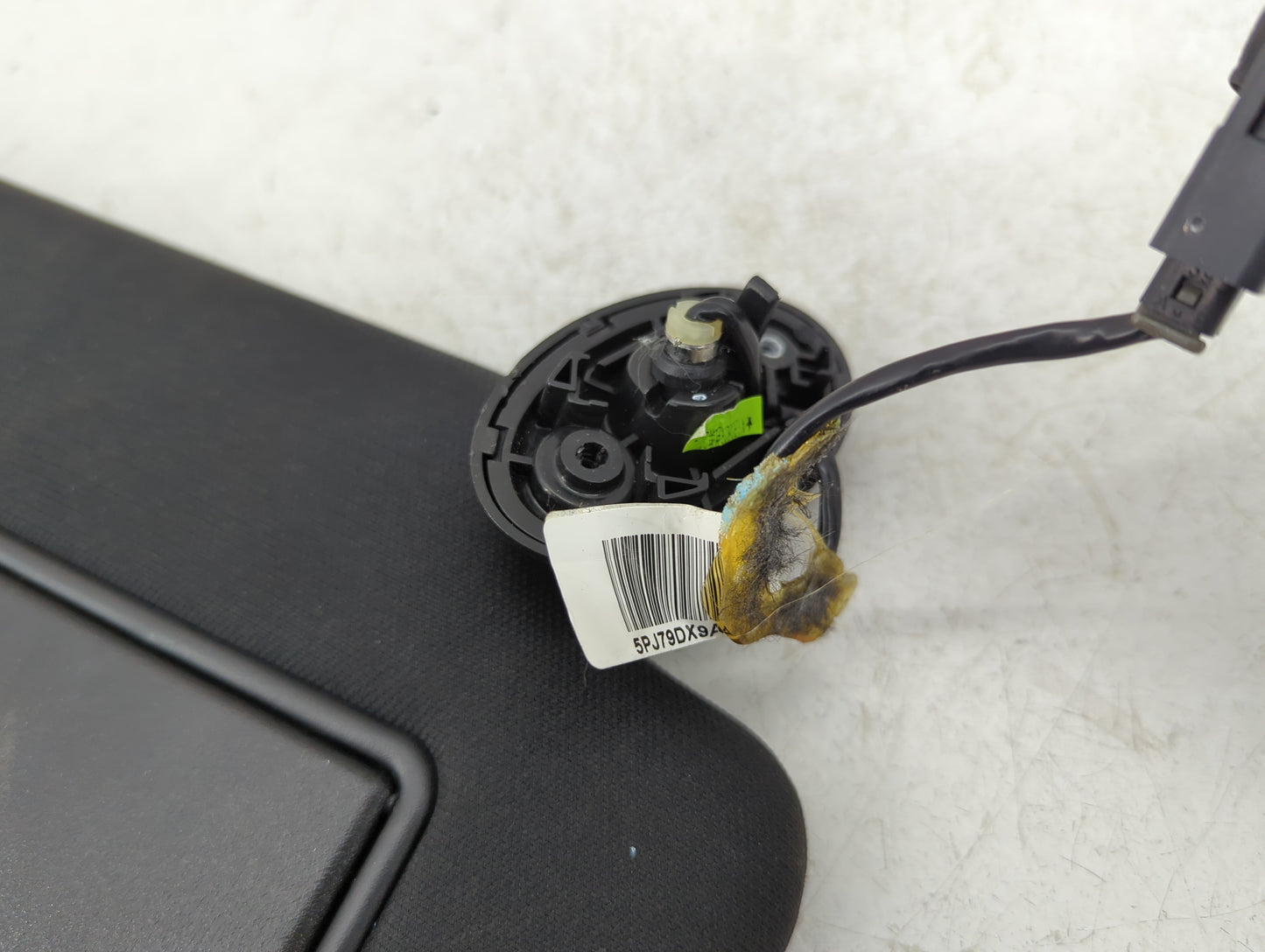 2011-2014 Chrysler 300 Sun Visor Shade Replacement Passenger Right Mirror Fits Fits 2011 2013 2014 OEM Used Auto Parts - Oem