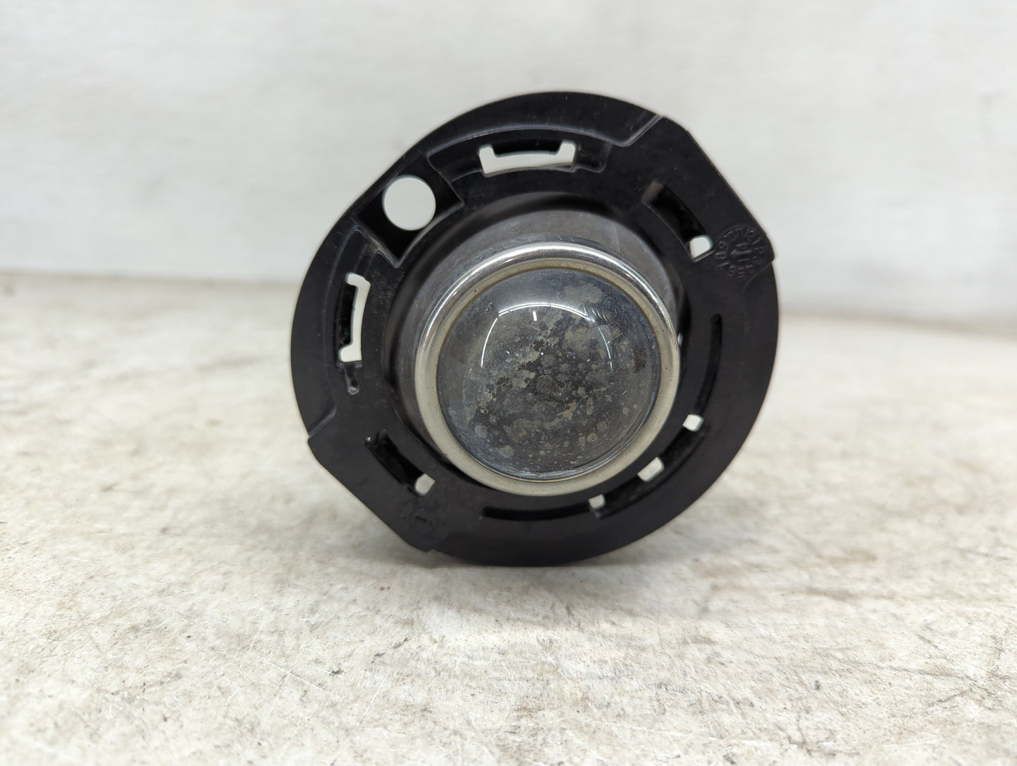 2011-2014 Chrysler 300 Passenger Right Oem Front Light Lamp - Oemusedautoparts1.com