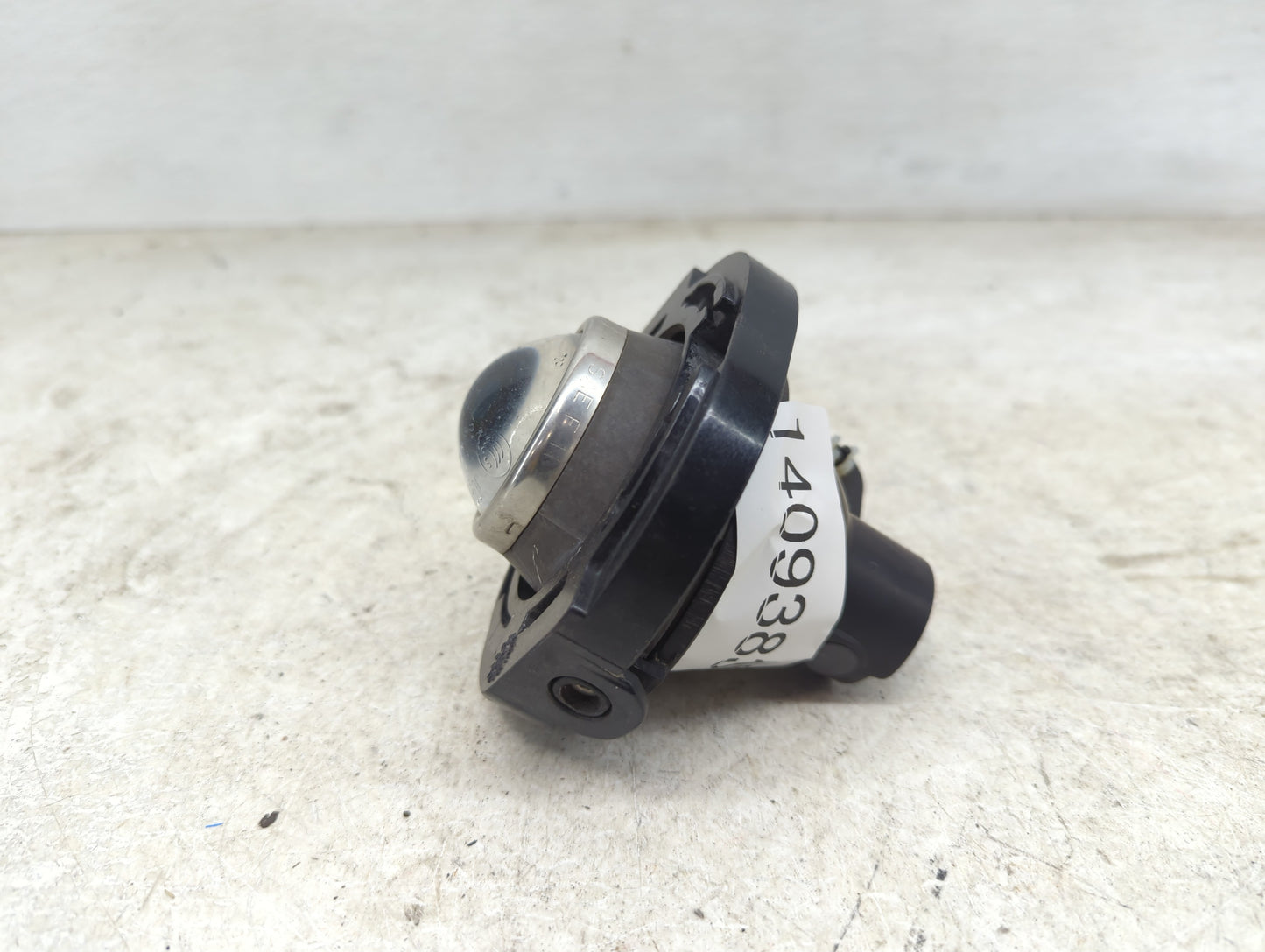 2011-2014 Chrysler 300 Driver Left Oem Front Light Lamp - Oemusedautoparts1.com