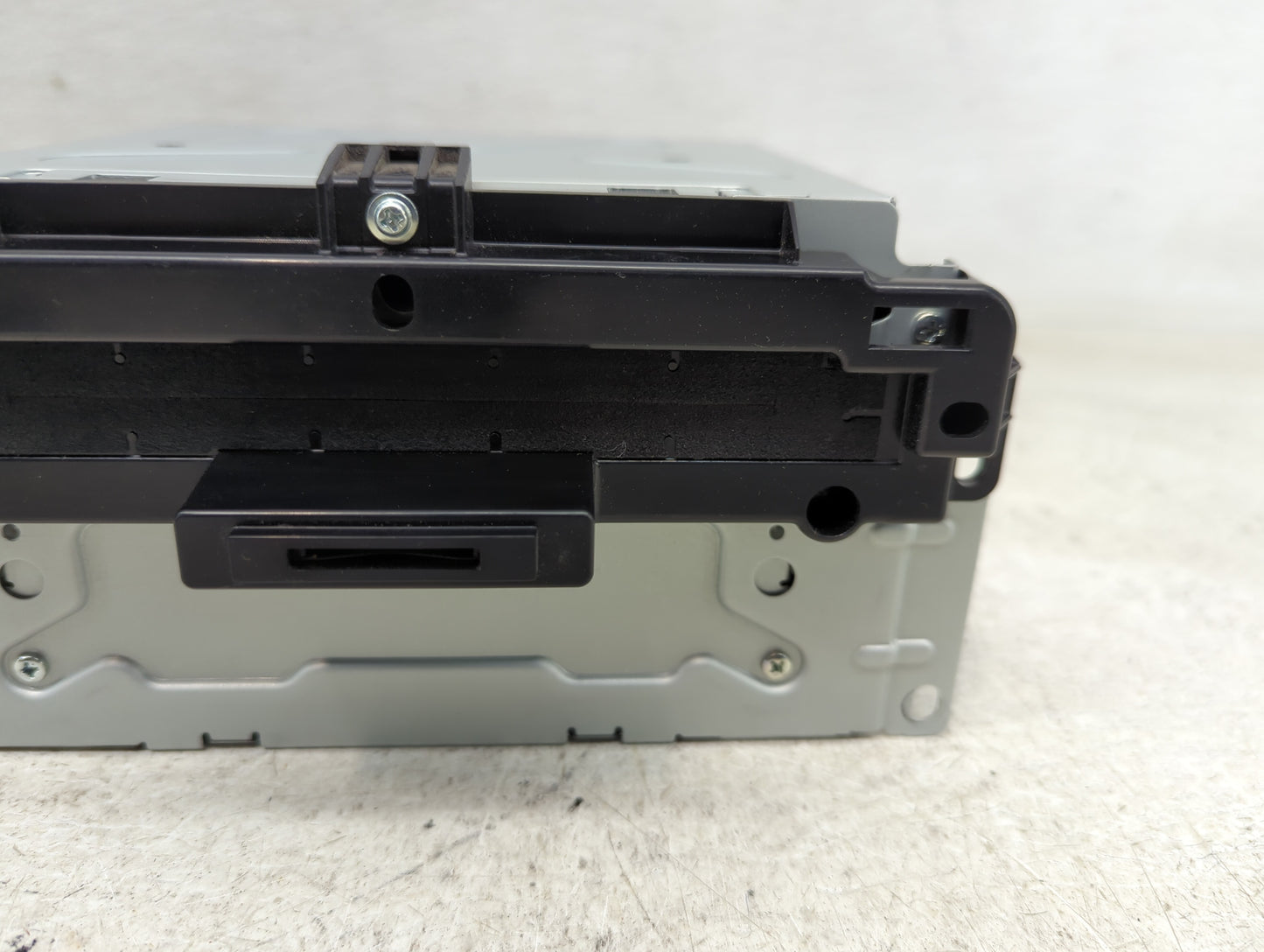 2014 Chrysler 300 Radio AM FM Cd Player Receiver Replacement P/N:P68210554AH Fits OEM Used Auto Parts - Oemusedautoparts1.co