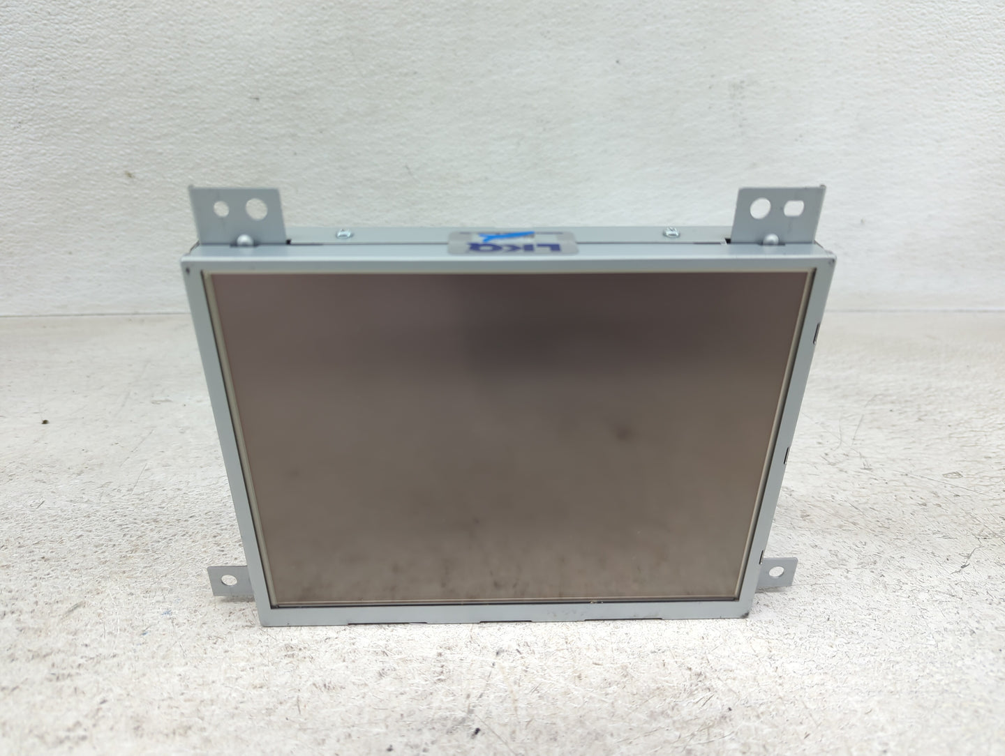 2011-2014 Chrysler 300 Information Display Screen - Oemusedautoparts1.com