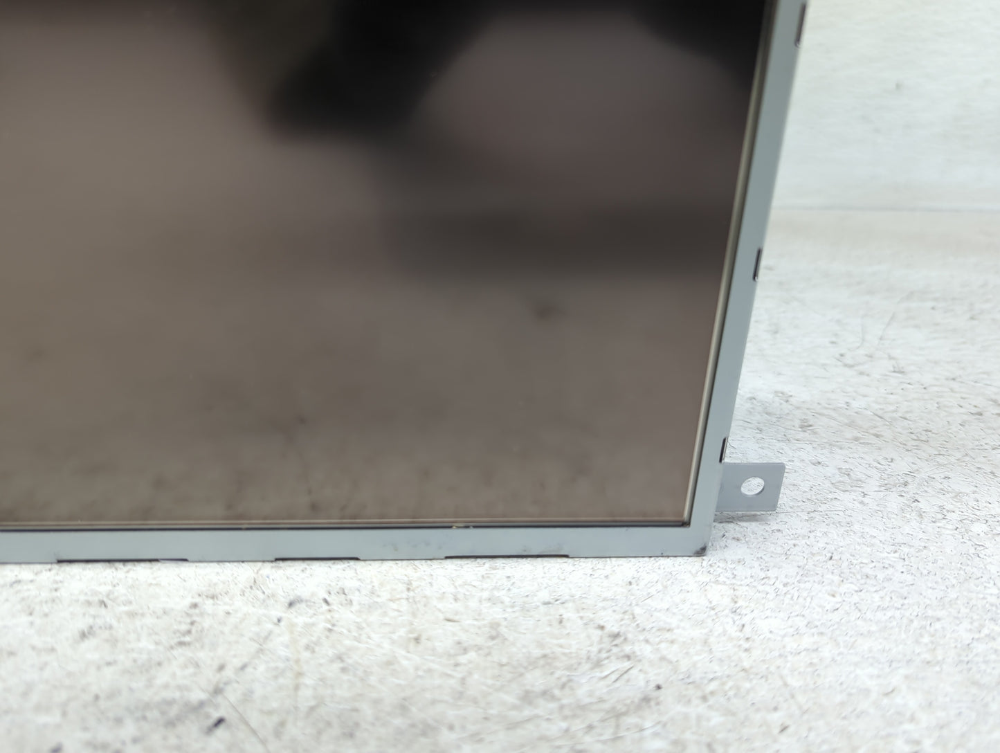 2011-2014 Chrysler 300 Information Display Screen - Oemusedautoparts1.com