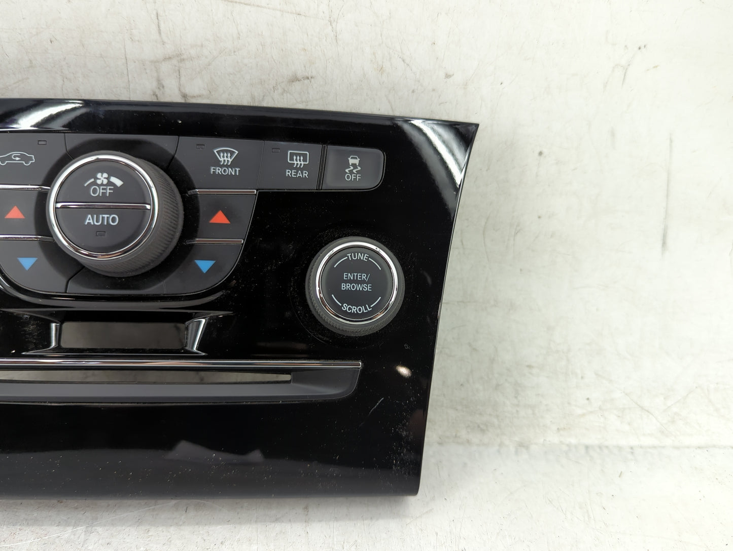 2013-2014 Chrysler 300 Climate Control Module Temperature AC/Heater Replacement P/N:1UV82DX8AB Fits Fits 2013 2014 OEM Used 