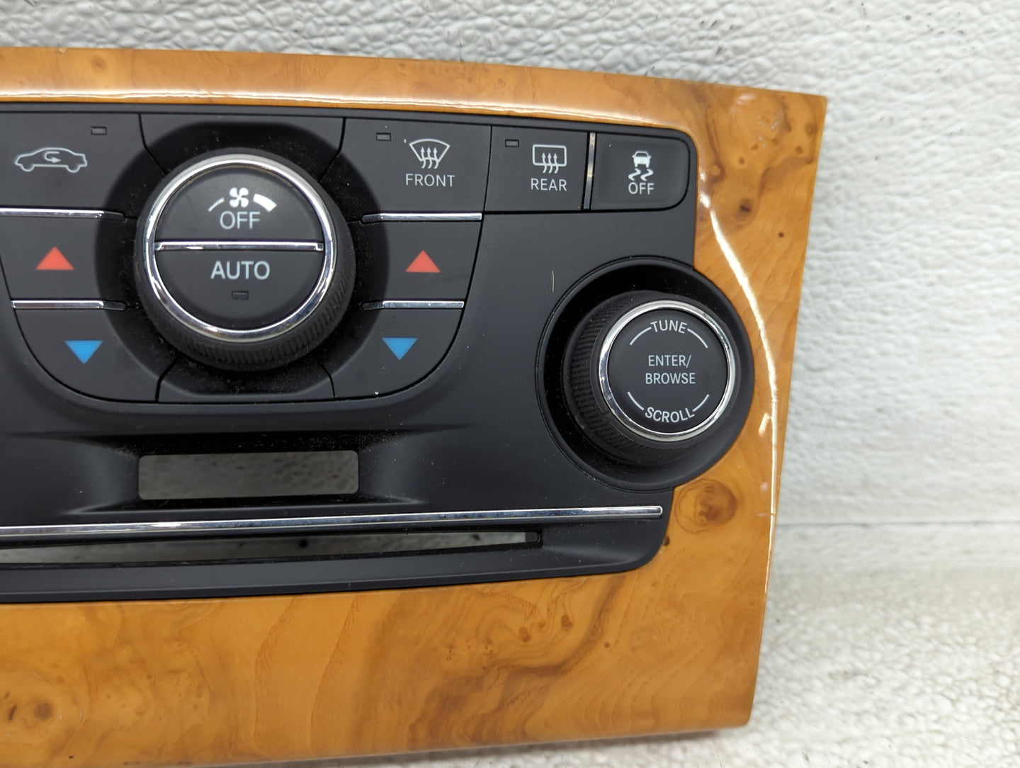 2013-2014 Chrysler 300 Climate Control Module Temperature AC/Heater Replacement P/N:1VD68AAAAA Fits Fits 2013 2014 OEM Used 