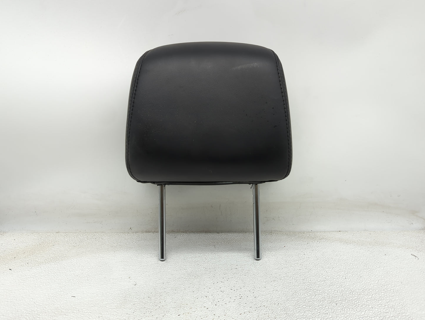 2014 Chrysler 300 Headrest Head Rest Front Driver Passenger Seat Fits OEM Used Auto Parts - Oemusedautoparts1.com