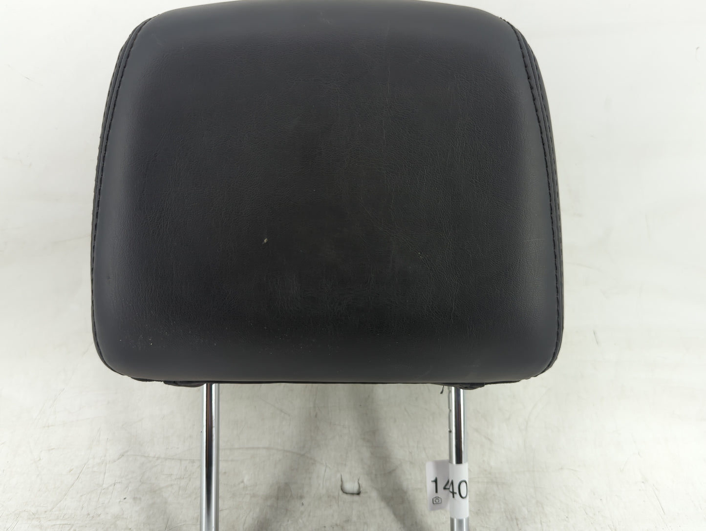 2014 Chrysler 300 Headrest Head Rest Front Driver Seat Black - Oemusedautoparts1.com