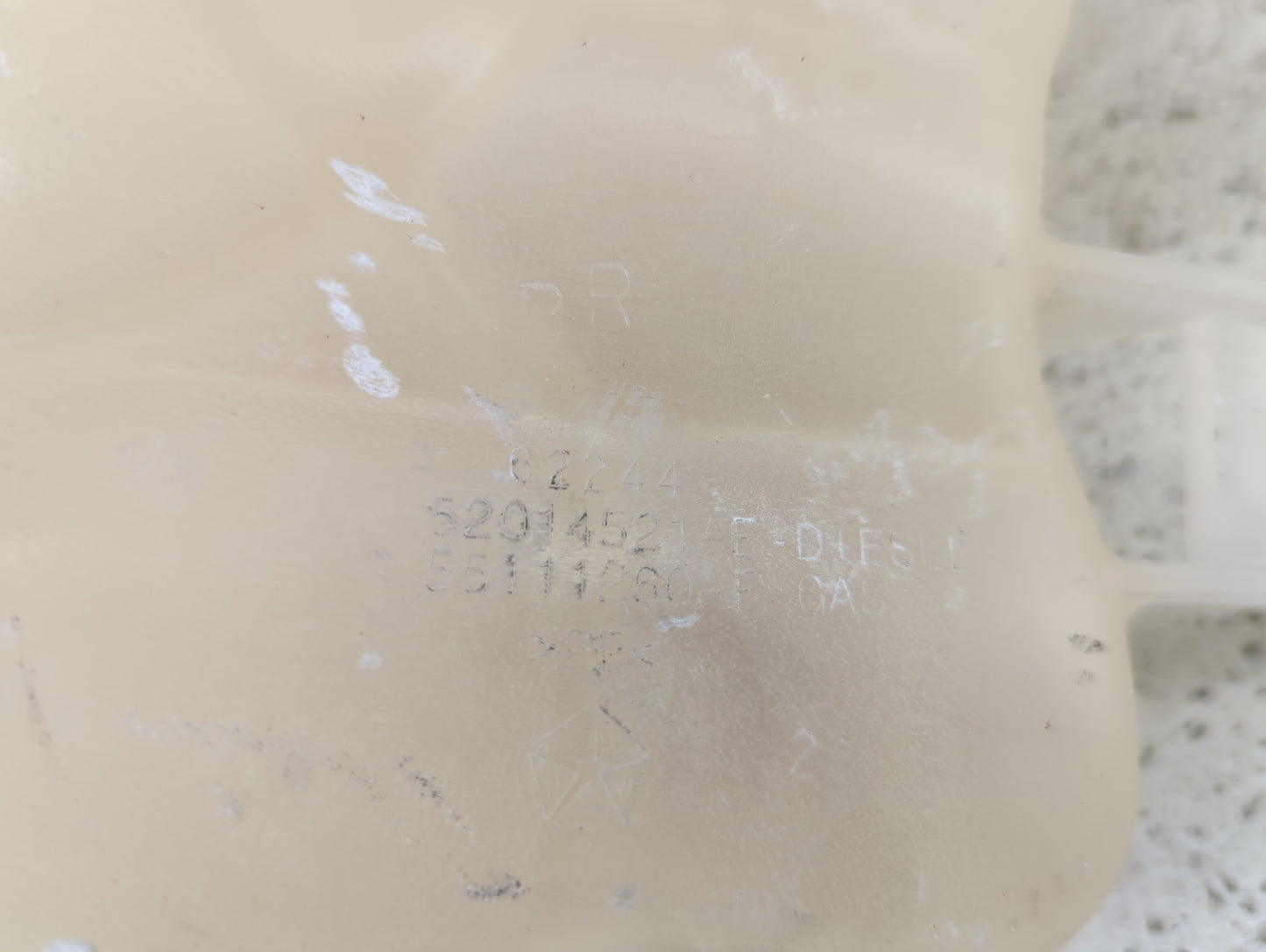 2011-2022 Chrysler 300 Radiator Coolant Overflow Expansion Tank Bottle 1432600 - Oemusedautoparts1.com
