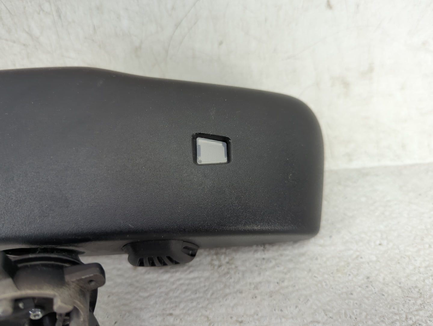 2011-2014 Chrysler 300 Interior Rear View Mirror Replacement OEM P/N:57010495AB 45573037 Fits OEM Used Auto Parts - Oemuseda