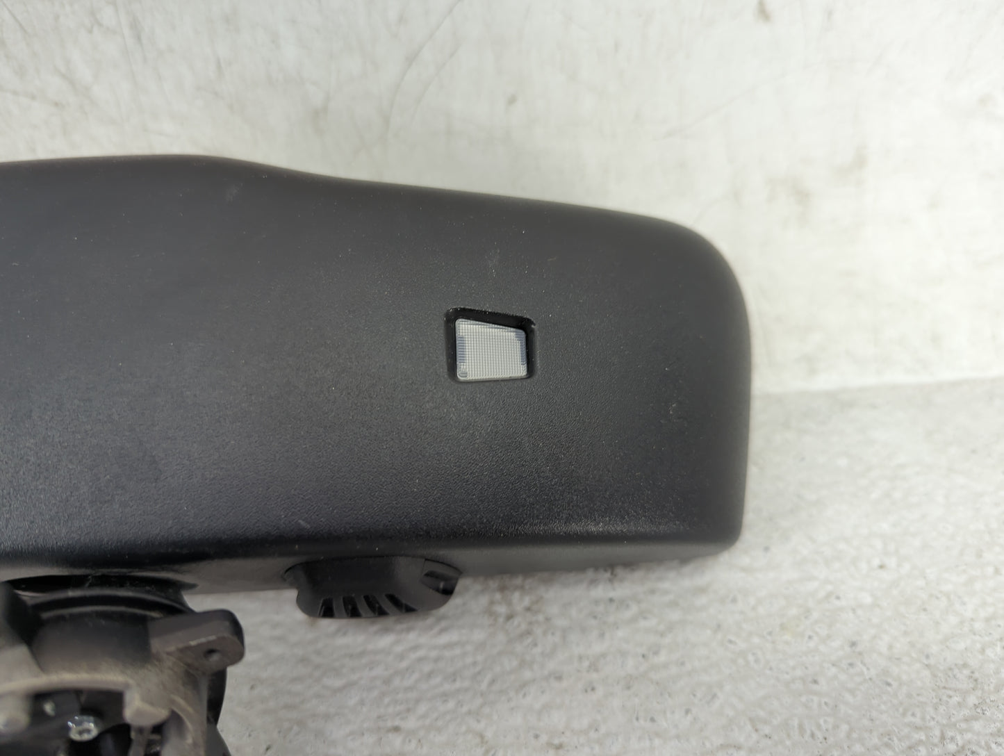 2011-2014 Chrysler 300 Interior Rear View Mirror Replacement OEM P/N:57010495AB 45573037 Fits OEM Used Auto Parts - Oemuseda