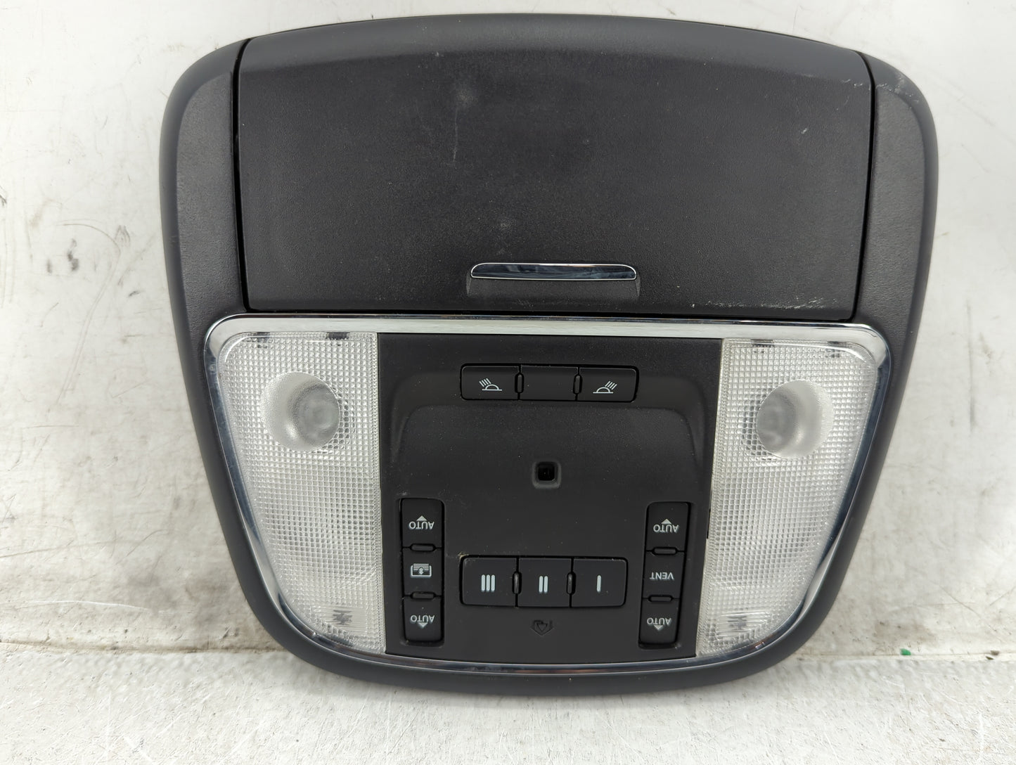 2013-2014 Chrysler 300 Overhead Roof Console 1437848 - Oemusedautoparts1.com