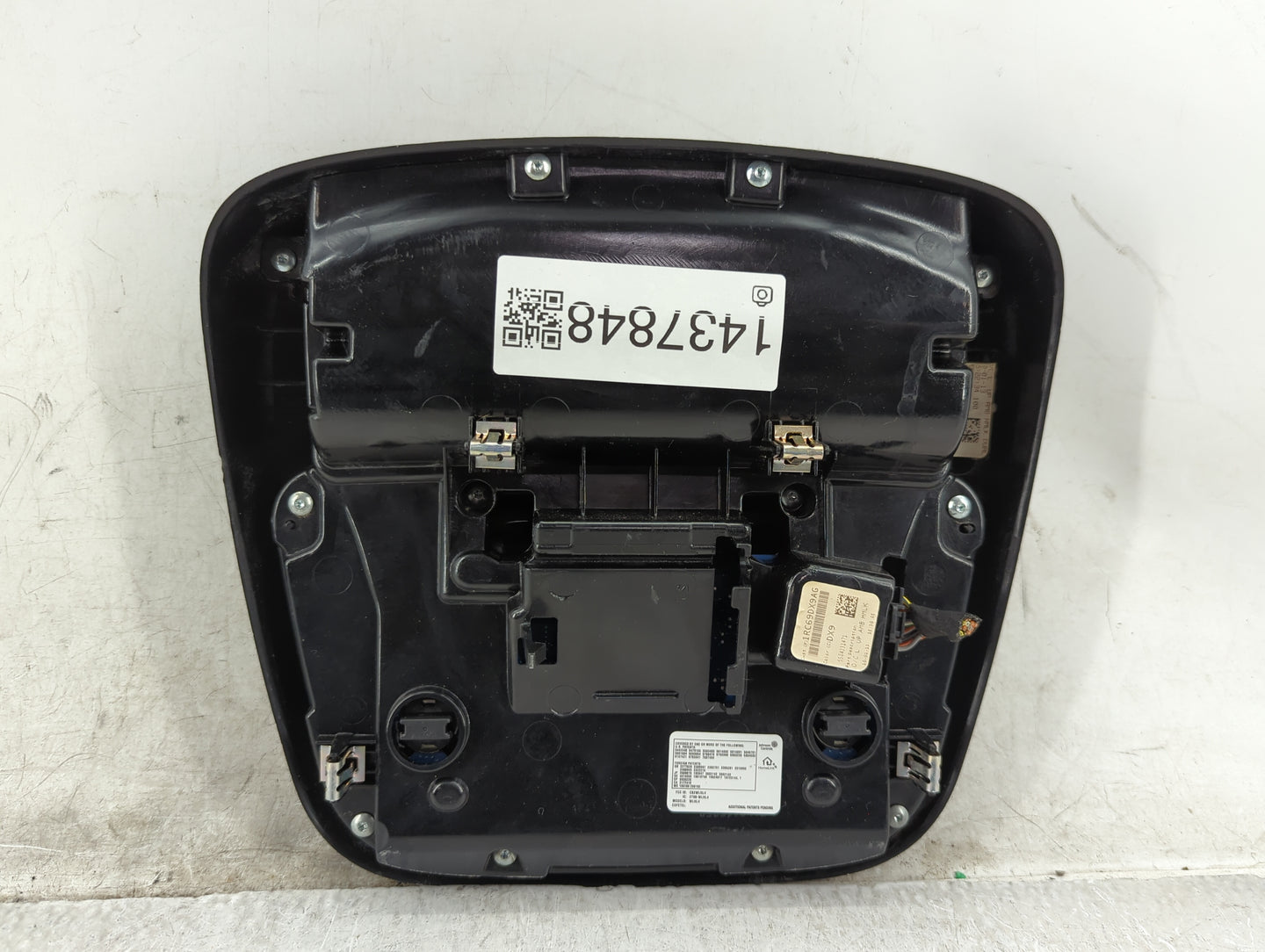 2013-2014 Chrysler 300 Overhead Roof Console 1437848 - Oemusedautoparts1.com