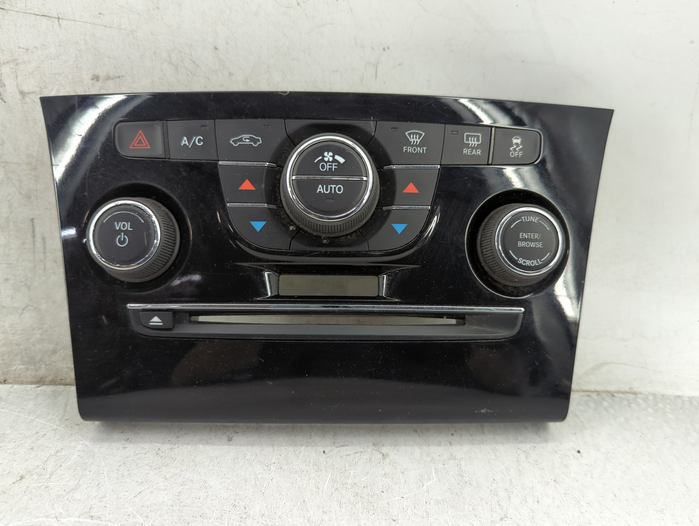2013-2014 Chrysler 300 Climate Control Module Temperature AC/Heater Replacement P/N:1UV82DX8AB Fits Fits 2013 2014 OEM Used 