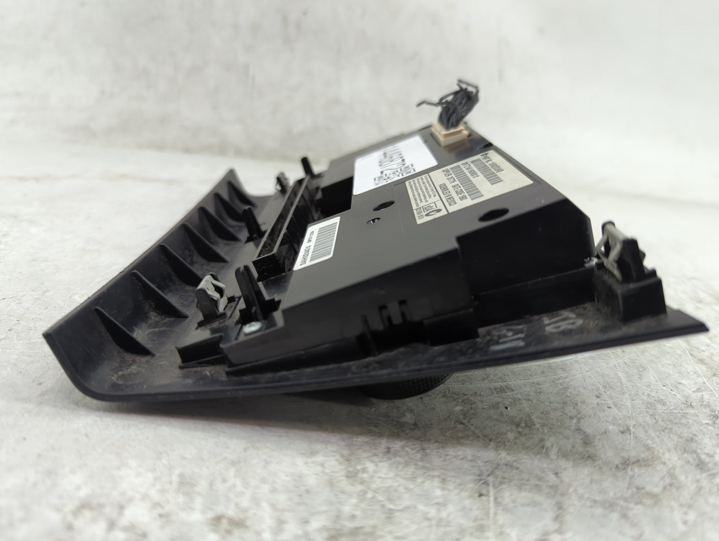 2013-2014 Chrysler 300 Climate Control Module Temperature AC/Heater Replacement P/N:1UV82DX8AB Fits Fits 2013 2014 OEM Used 