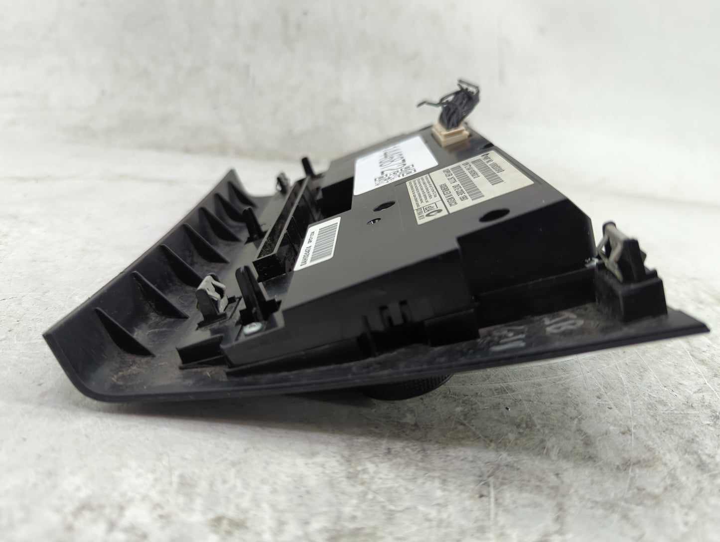 2013-2014 Chrysler 300 Climate Control Module Temperature AC/Heater Replacement P/N:1UV82DX8AB Fits Fits 2013 2014 OEM Used 