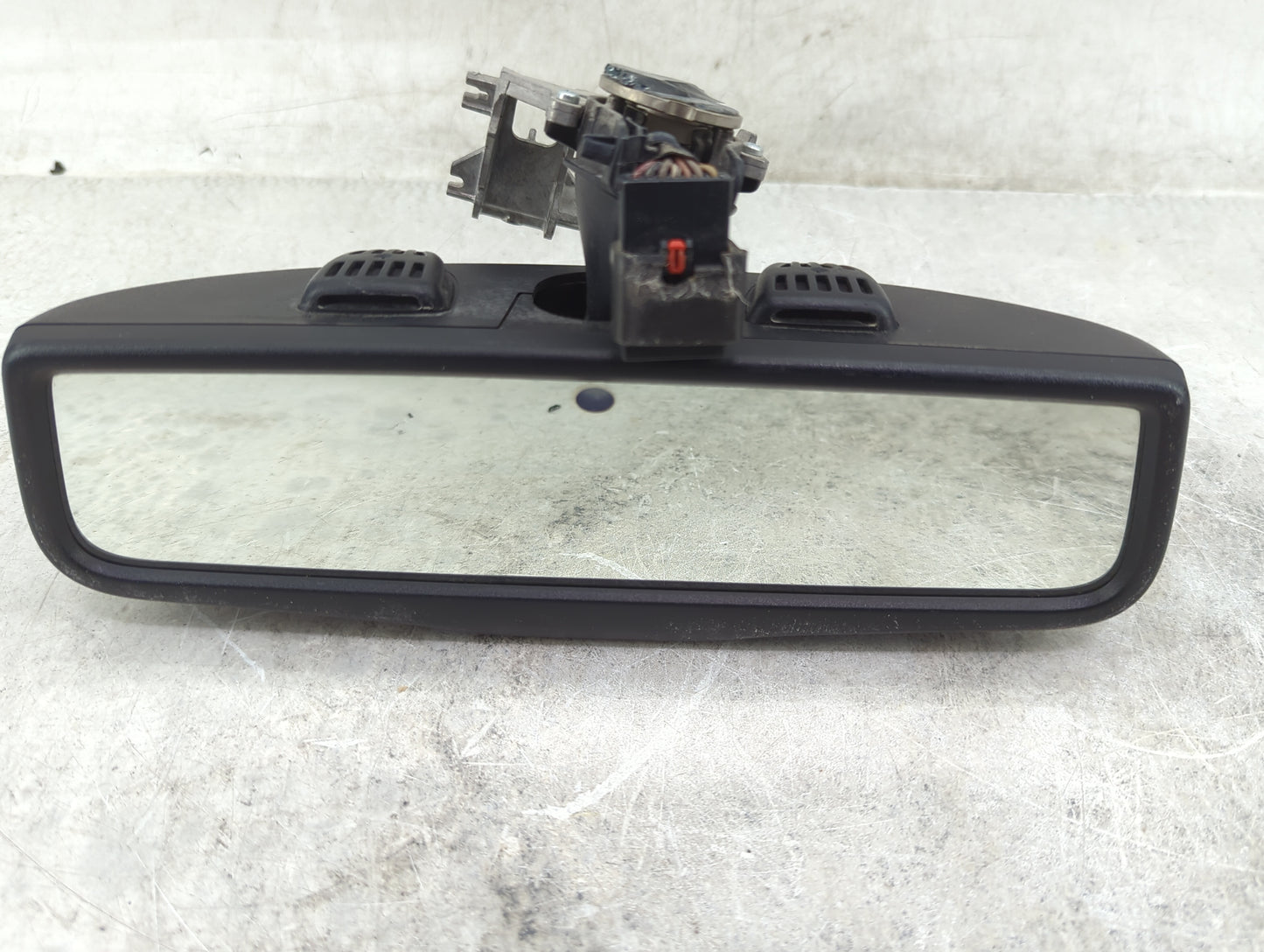 2014 Chrysler 300 Interior Rear View Mirror Oem - Oemusedautoparts1.com