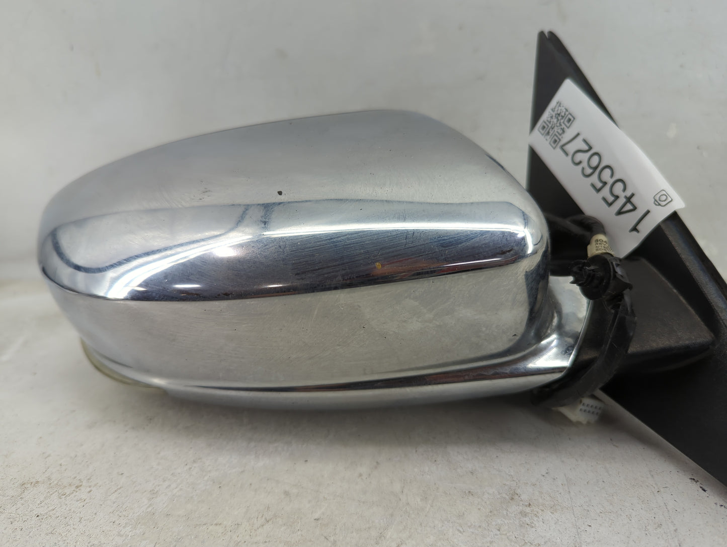 2012-2014 Chrysler 300 Passenger Side View Mirror - Right Door Mirror OEM Used - Oemusedautoparts1.com