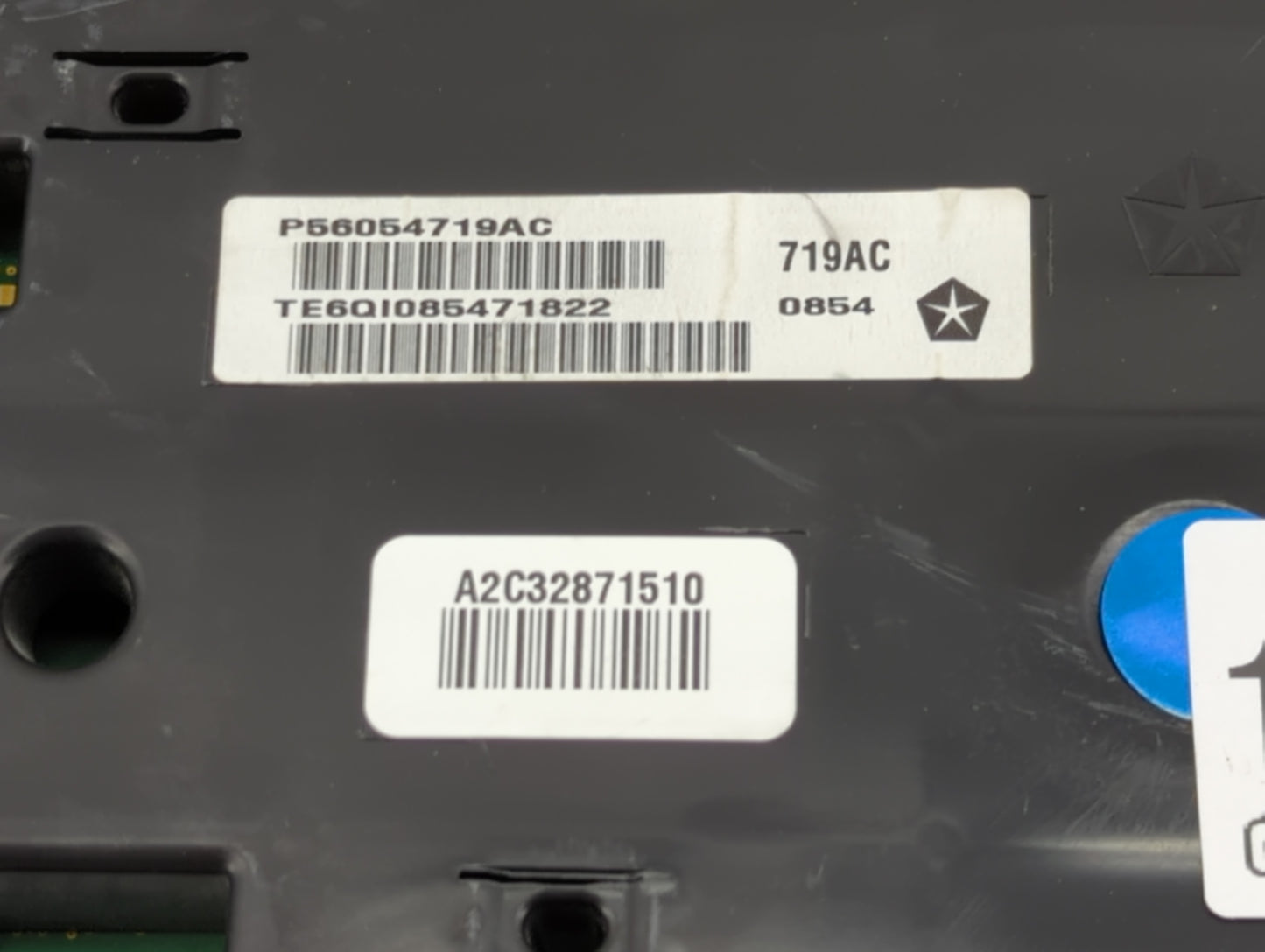 2014 Chrysler 300 Speedometer Instrument Cluster Gauges 1458196 - Oemusedautoparts1.com
