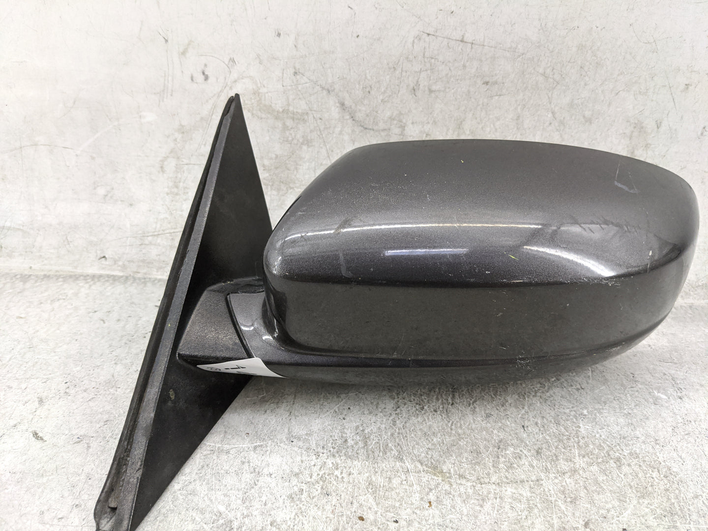 2012-2014 Chrysler 300 Driver Side View Mirror - Left Door Mirror OEM Used - Oemusedautoparts1.com