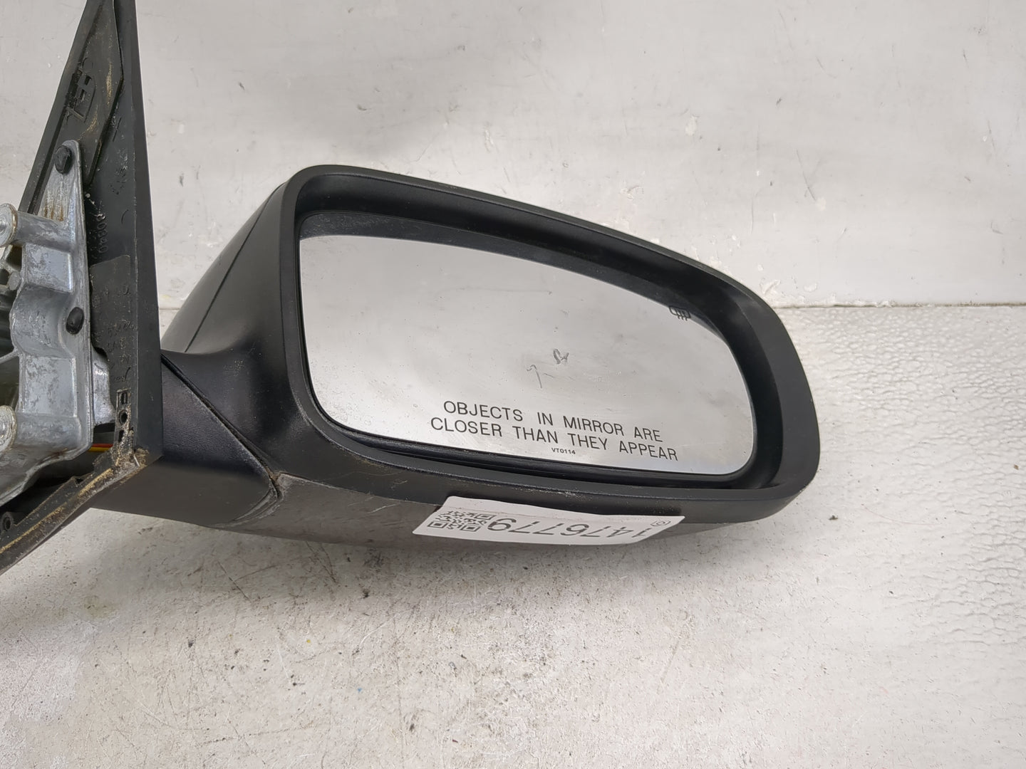 2011-2014 Chrysler 300 Passenger Side View Mirror - Right Door Mirror OEM Used - Oemusedautoparts1.com