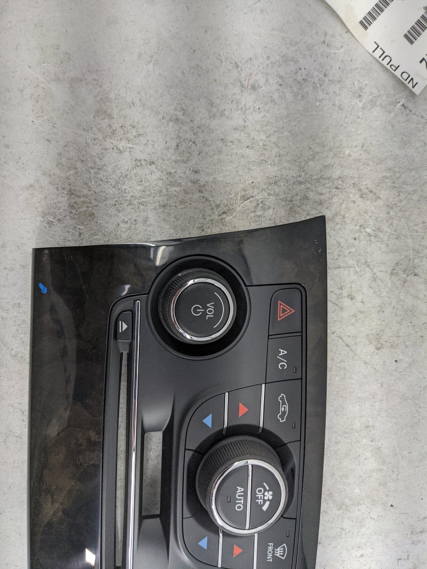 2013-2014 Chrysler 300 Climate Control Module Temperature AC/Heater Replacement P/N:1QH14AAAAC TZ1AA1114Q0460 Fits Fits 2013