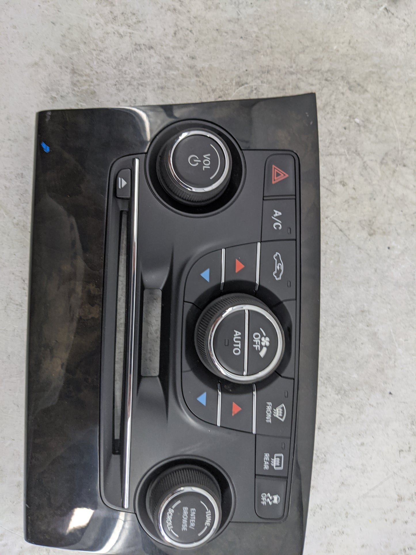 2013-2014 Chrysler 300 Climate Control Module Temperature AC/Heater Replacement P/N:1QH14AAAAC TZ1AA1114Q0460 Fits Fits 2013