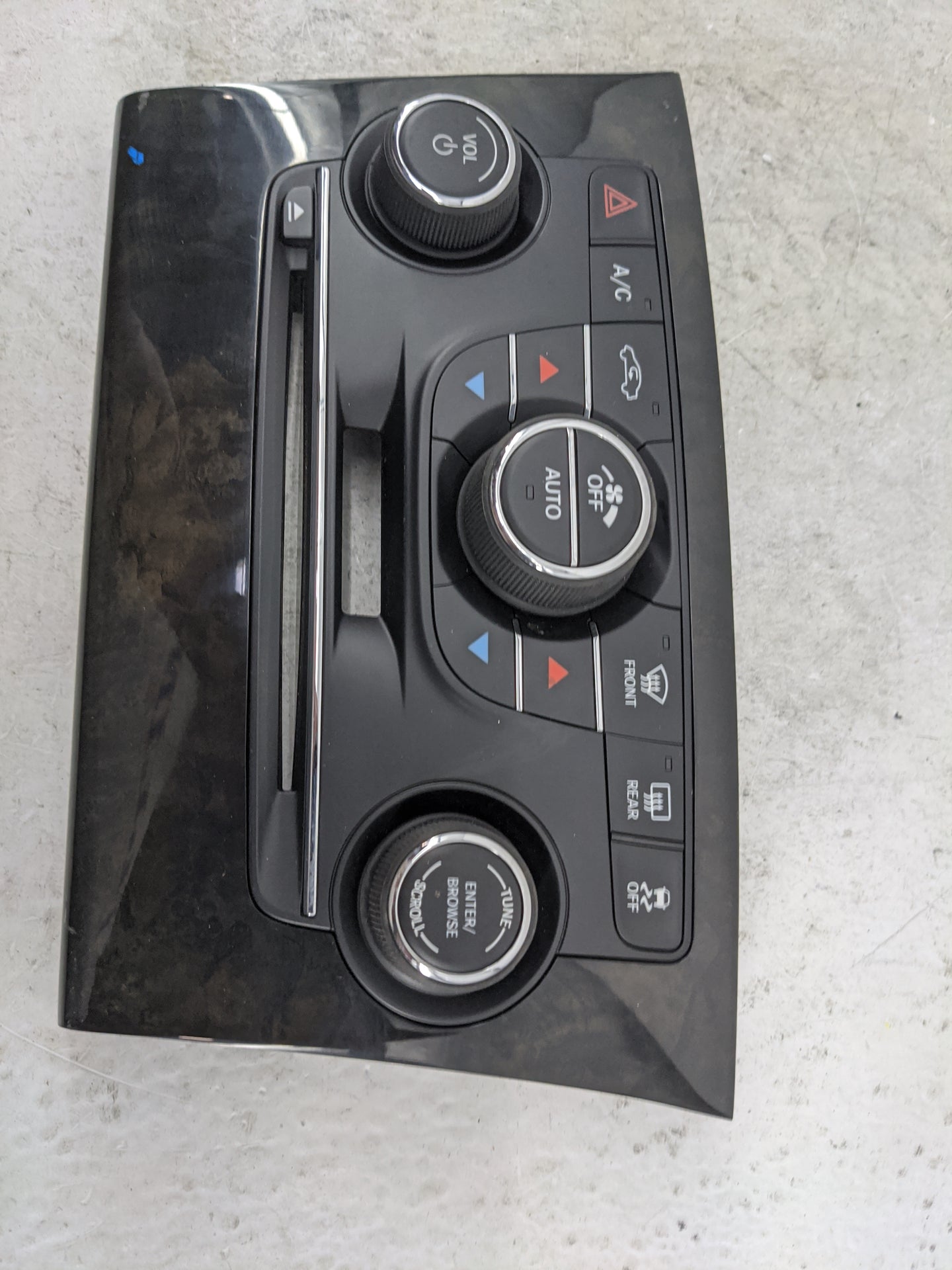 2013-2014 Chrysler 300 Climate Control Module Temperature AC/Heater Replacement P/N:1QH14AAAAC TZ1AA1114Q0460 Fits Fits 2013