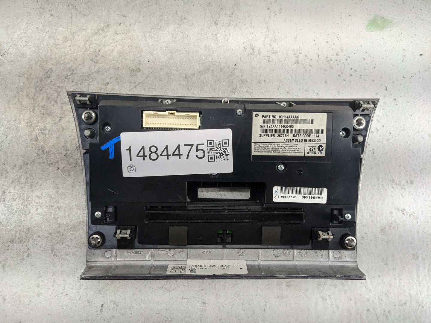 2013-2014 Chrysler 300 Climate Control Module Temperature AC/Heater Replacement P/N:1QH14AAAAC TZ1AA1114Q0460 Fits Fits 2013
