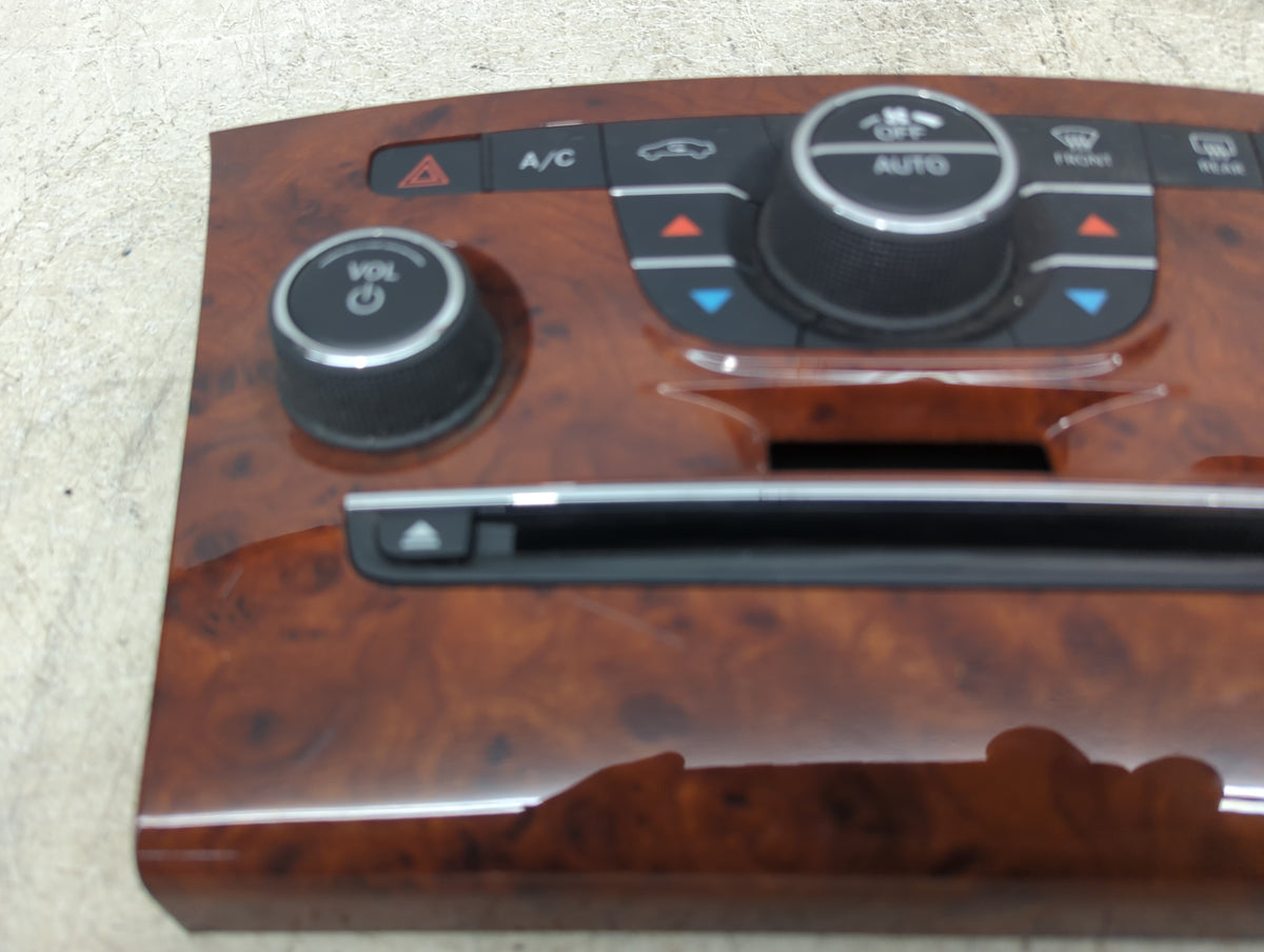 2013-2014 Chrysler 300 Climate Control Module Temperature AC/Heater Replacement P/N:1VH35AAAA8 Fits Fits 2013 2014 OEM Used 