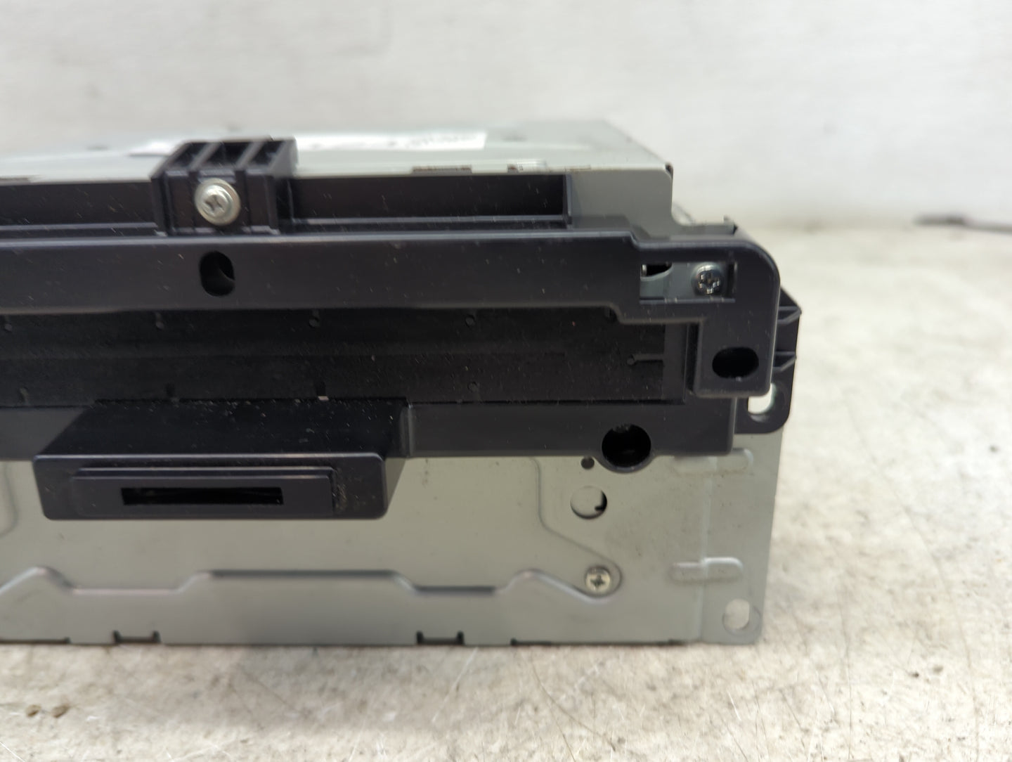 2014 Chrysler 300 Radio AM FM Cd Player Receiver Replacement P/N:P68210554AH Fits OEM Used Auto Parts - Oemusedautoparts1.co
