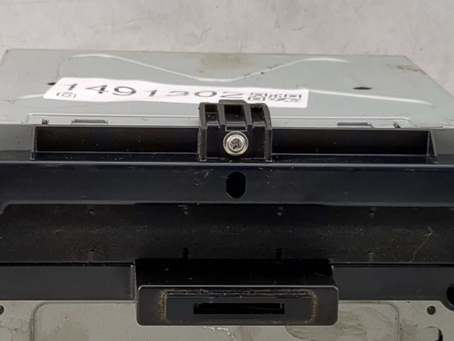 2014 Chrysler 300 Radio AM FM Cd Player Receiver Replacement P/N:P68210554AH CQ-UC03E4G, M4G4102036-00 Fits OEM Used Auto Pa