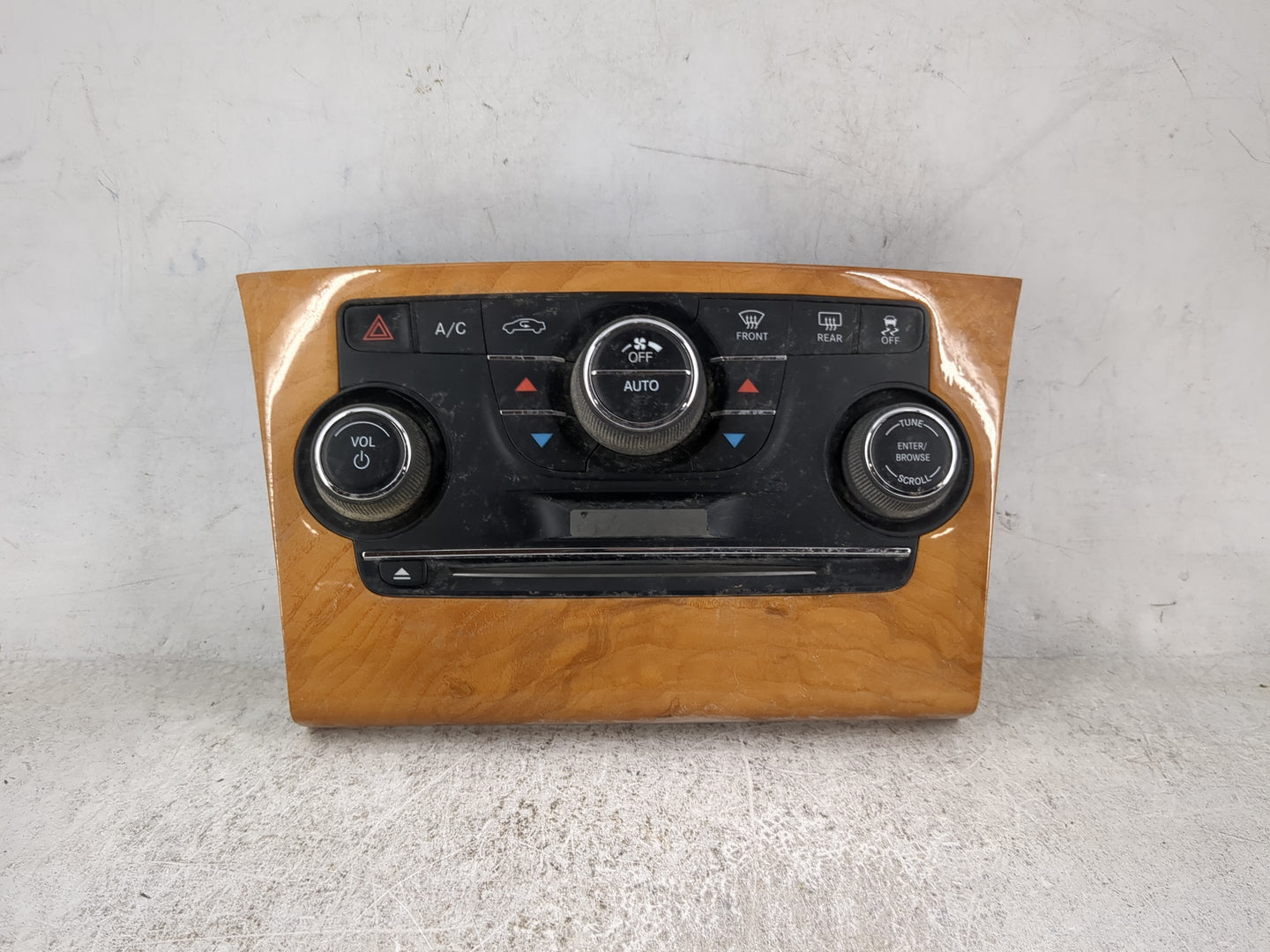 2013-2014 Chrysler 300 Climate Control Module Temperature AC/Heater Replacement P/N:1VD68AAAAA TZ1AA3093S0202 Fits Fits 2013