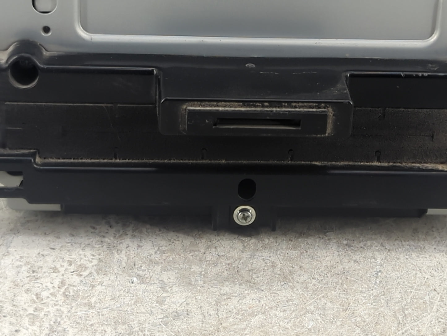 2014 Chrysler 300 Radio AM FM Cd Player Receiver Replacement P/N:P68210554AE CQ-UC03E2GXC Fits OEM Used Auto Parts - Oemused