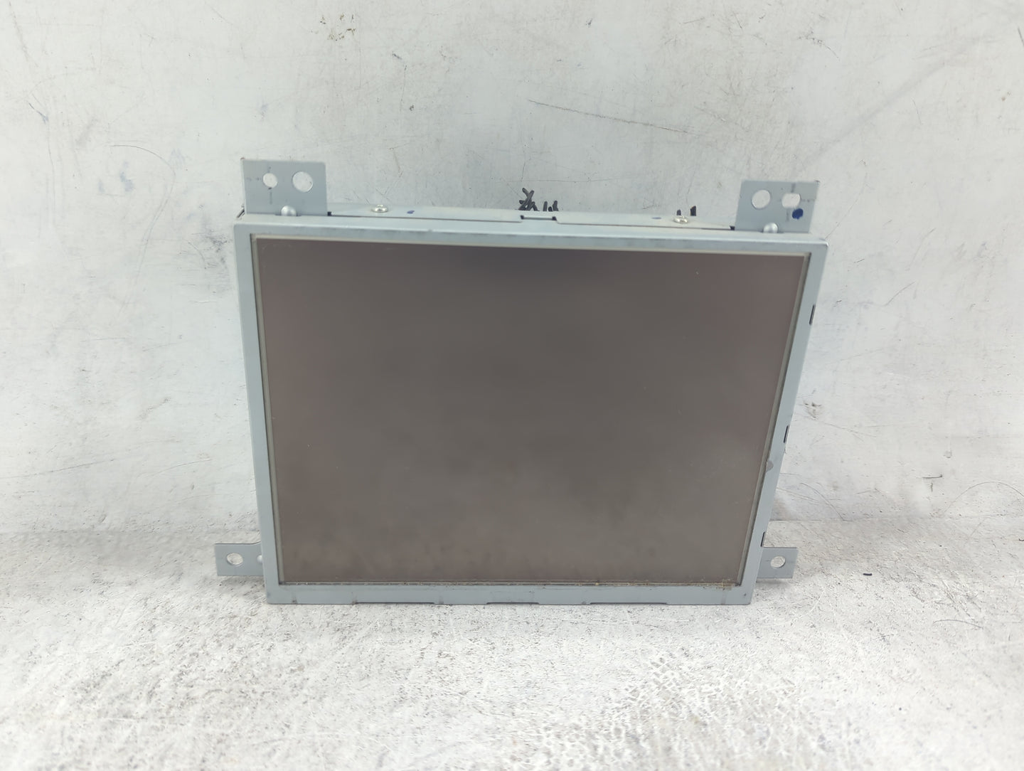 2011-2014 Chrysler 300 Information Display Screen 1494631 - Oemusedautoparts1.com