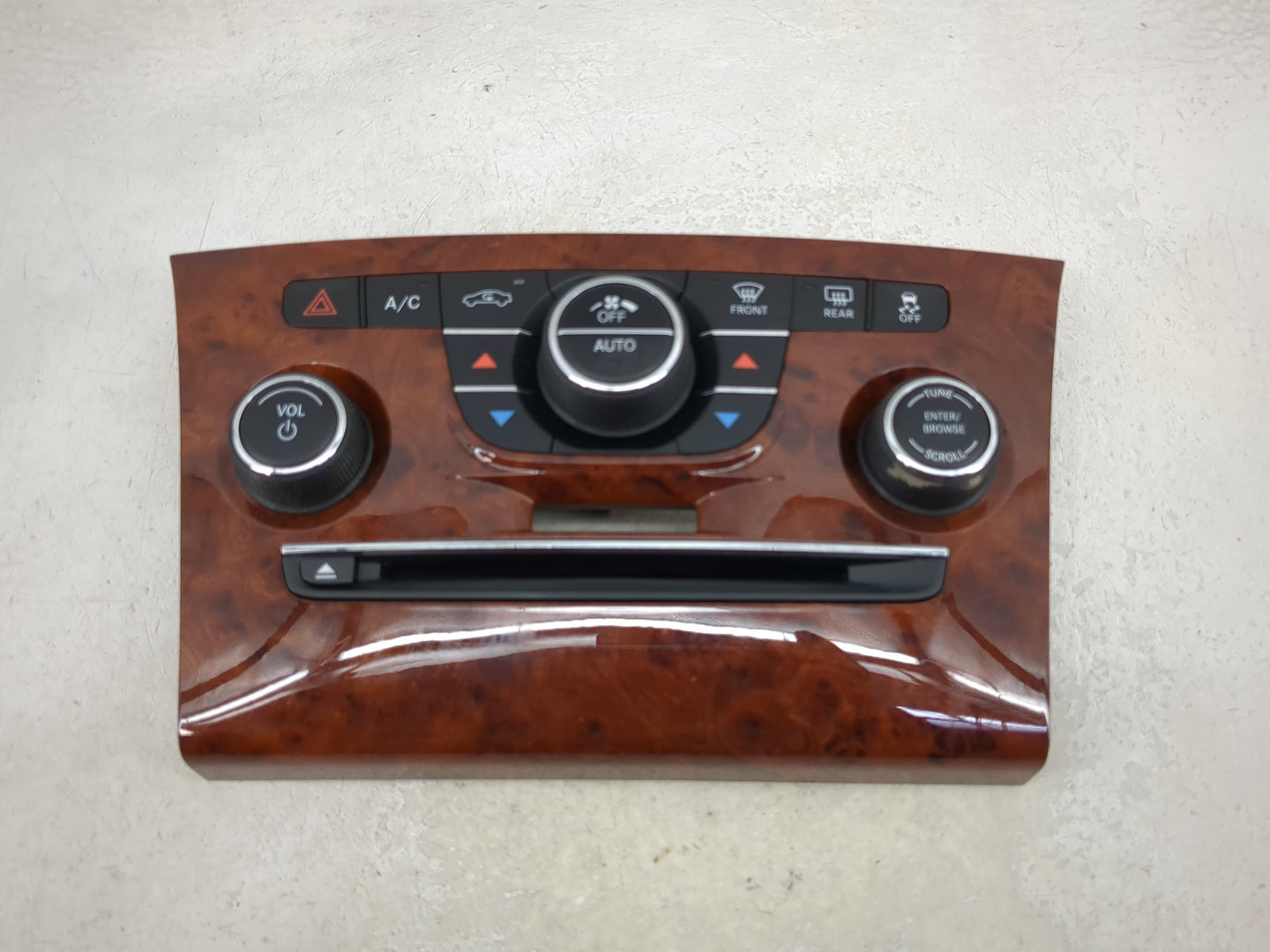 2013-2014 Chrysler 300 Climate Control Module Temperature AC/Heater Replacement P/N:1VH35AAAAB Fits Fits 2013 2014 OEM Used 