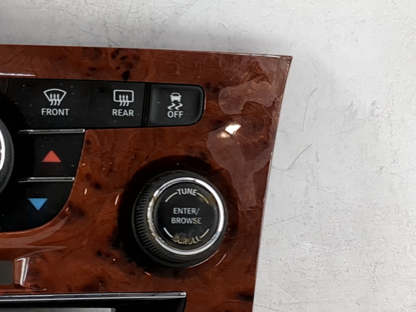 2013-2014 Chrysler 300 Climate Control Module Temperature AC/Heater Replacement P/N:1VH35AAAAB Fits Fits 2013 2014 OEM Used 