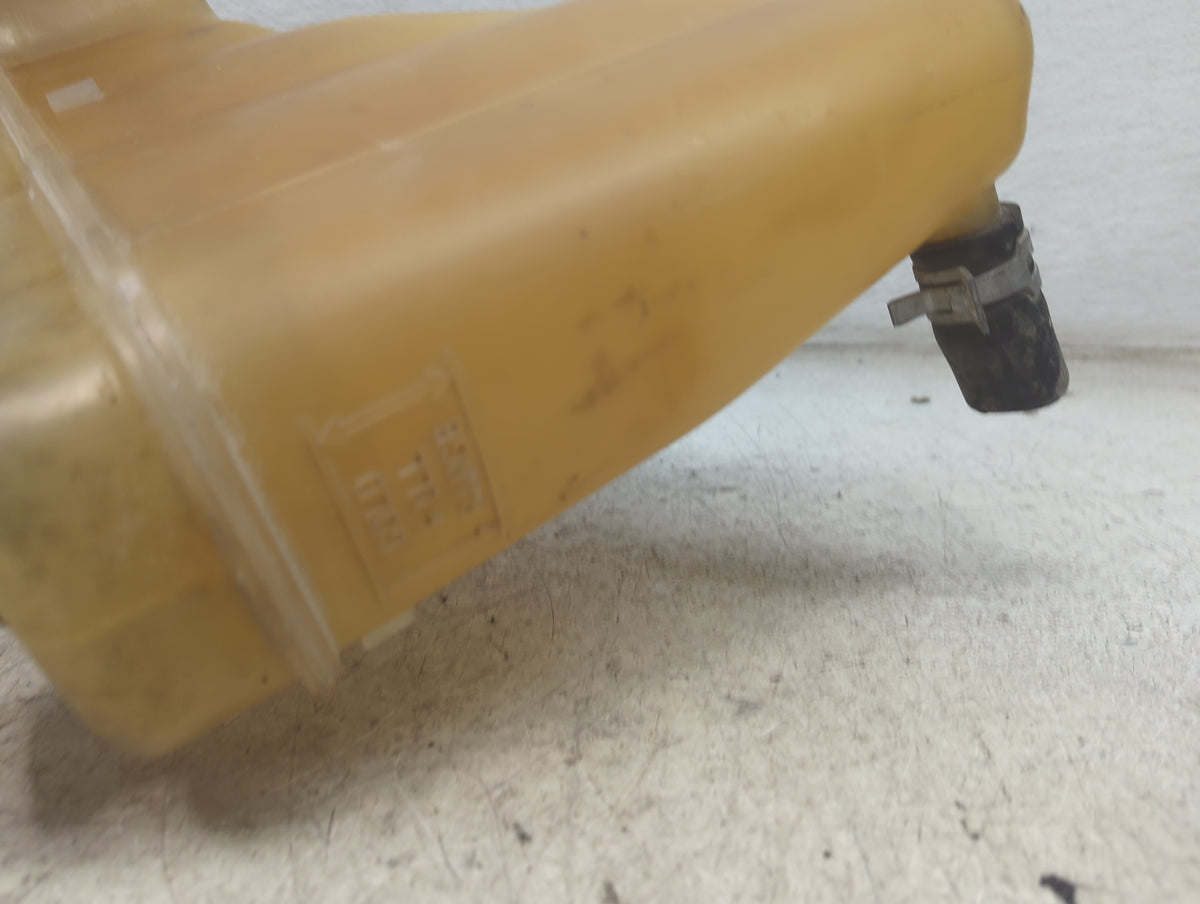 2011-2022 Chrysler 300 Radiator Coolant Overflow Expansion Tank Bottle 1499508 - Oemusedautoparts1.com
