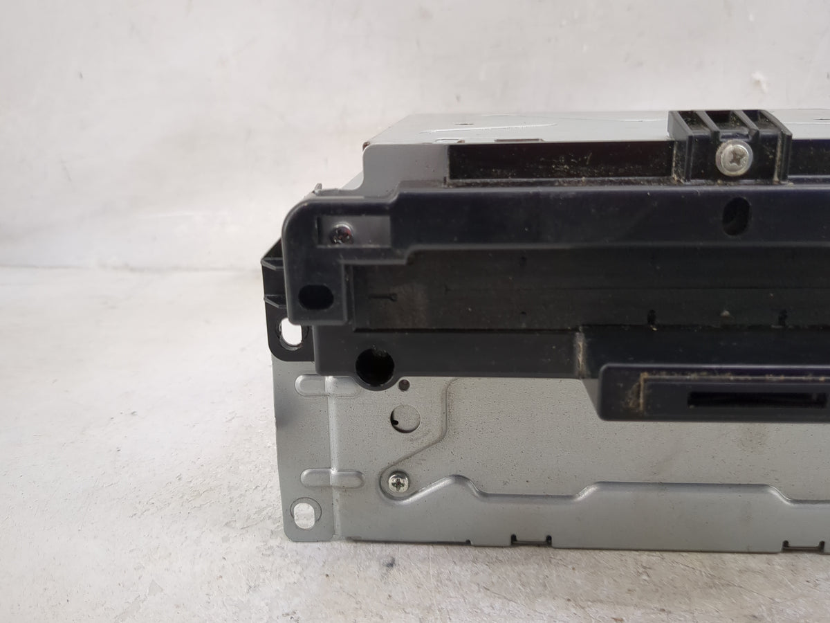 2014 Chrysler 300 Radio AM FM Cd Player Receiver Replacement P/N:P68210554AD CQ-UC03E2GXB Fits OEM Used Auto Parts - Oemused