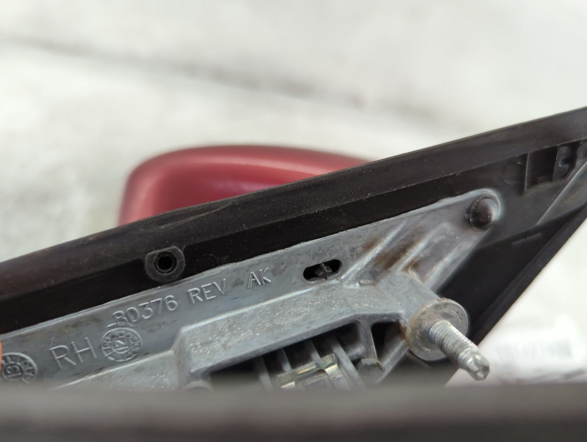 2011-2014 Chrysler 300 Passenger Side View Mirror - Right Door Mirror OEM Used - Oemusedautoparts1.com