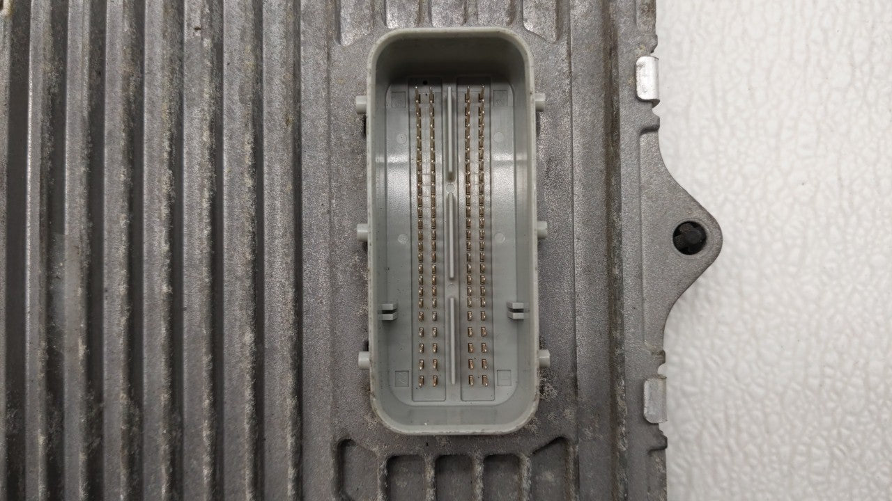 2014 Chrysler 300 PCM Engine Control Computer ECU ECM PCU OEM P/N:P05150787AC P68214204AD, P68214204AF, P68214175AF Fits OEM