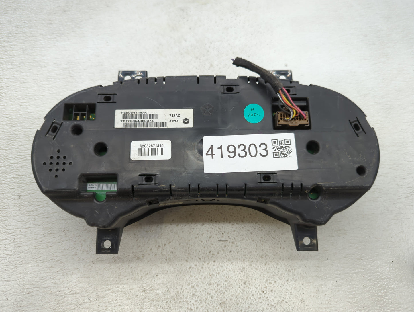 2014 Chrysler 300 Instrument Cluster Speedometer Gauges P/N:56054718AC 56054725AB Fits OEM Used Auto Parts - Oemusedautopart