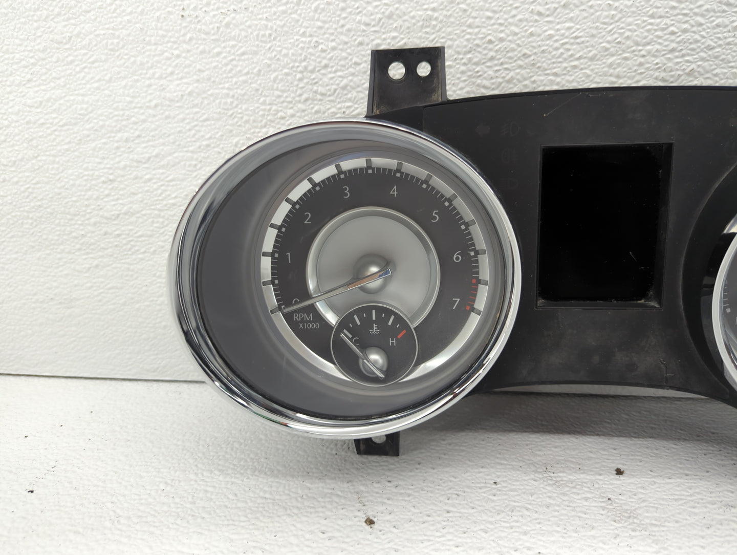 2014 Chrysler 300 Instrument Cluster Speedometer Gauges P/N:56054718AC 56054725AB Fits OEM Used Auto Parts - Oemusedautopart