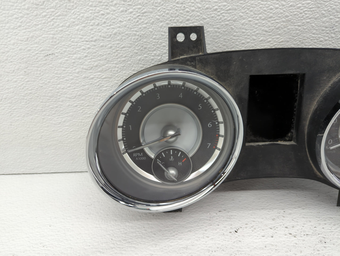 2014 Chrysler 300 Instrument Cluster Speedometer Gauges P/N:56054718AC 56054725AB Fits OEM Used Auto Parts - Oemusedautopart